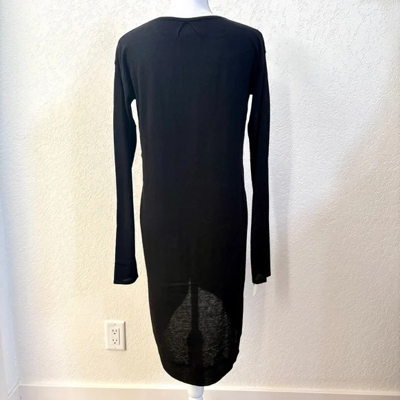 New Amateurs Black Long Sleeve V-neck Cashmere Dress - Picture 6 of 10